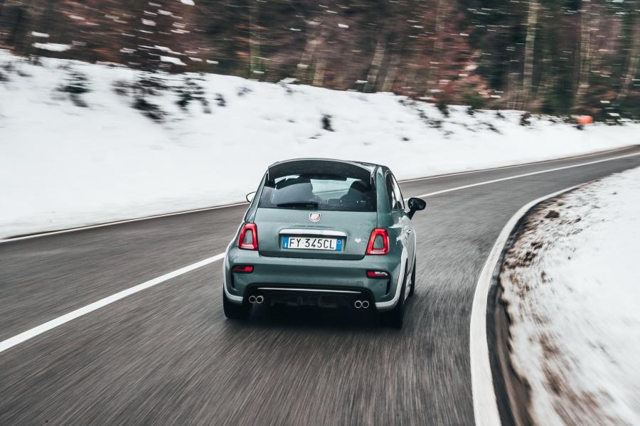  Abarth 695 70° Anniversario (312) 2019 года  (WW) (фото 63 из 70)